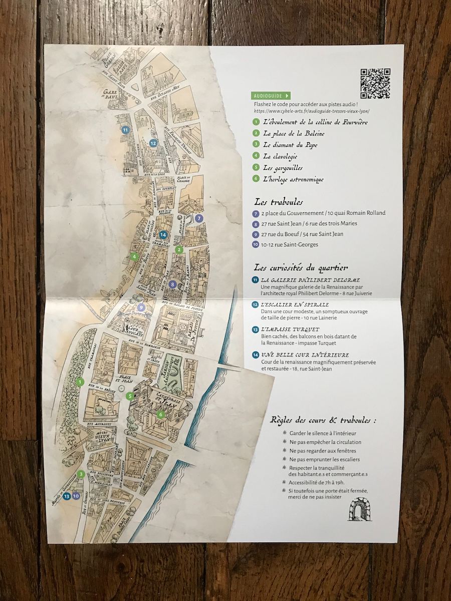 Pochette Souvenir Lyon J'y Aime Trésors Du Vieux Lyon Intérieur