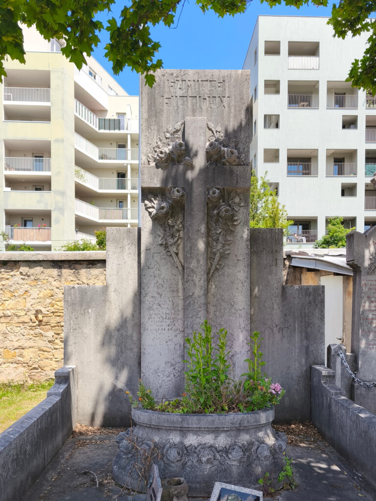 Guide Du Cimetière De La Guillotière 3